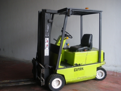 CLARK - EM 15